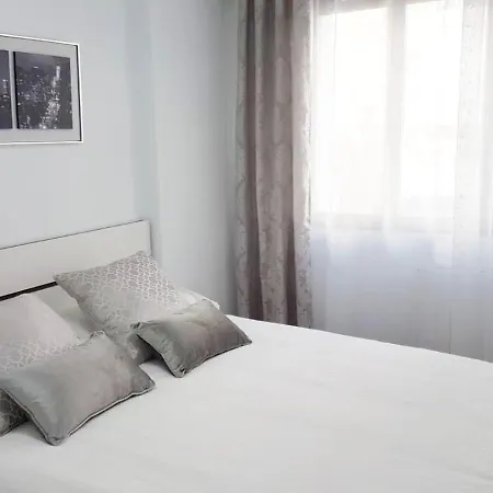 Cruces Metro Bec C Apartment Barakaldo